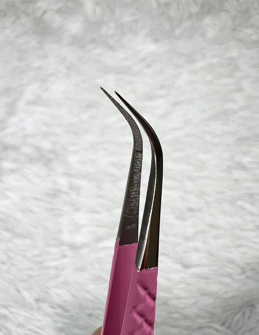 Curved Isolation Tweezer Fiber Tip -Barbie Pink