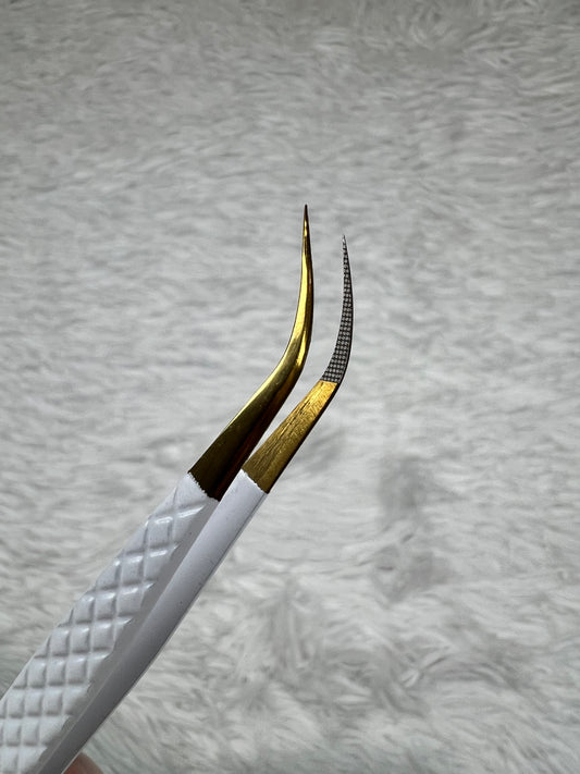 Curved Fiber Tip Lash Tweezers 14.5 cm